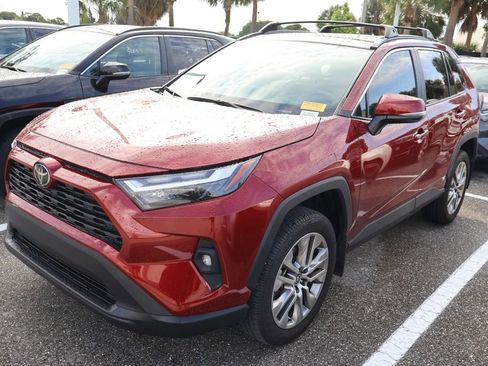 Used 2025 Toyota RAV4 XLE Premium image 2