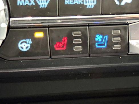 Used 2023 Ford F150 Lariat w/ Equipment Group 502A High image 19