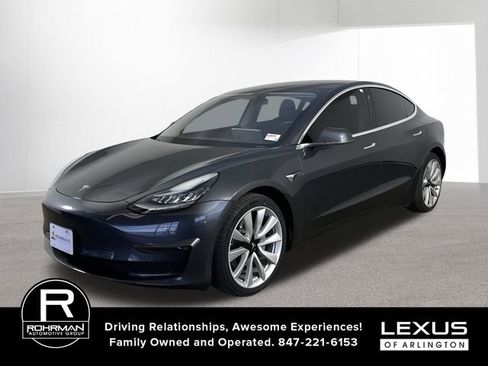 Used 2018 Tesla Model 3 Long Range image 1
