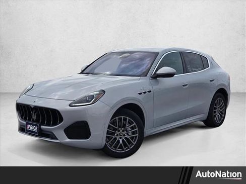 Used 2024 Maserati Grecale GT image 1