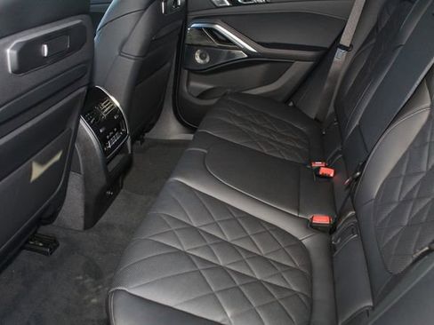 New 2026 BMW X6 M60i image 22