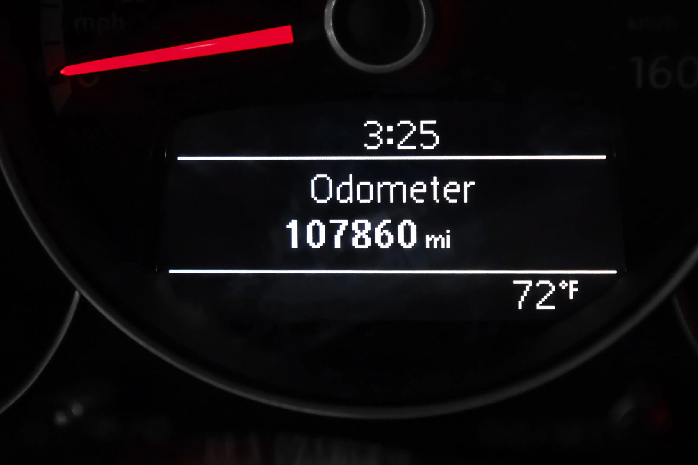 Used 2013 Volkswagen Beetle 2.0T FWD image 23