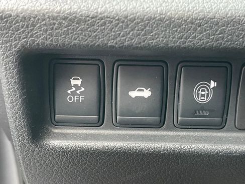 Used 2014 Nissan Altima 2.5 SV w/ Convenience Package image 14