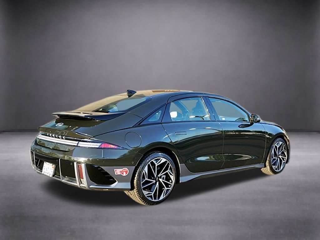 Used 2023 Hyundai Ioniq 6 Limited RWD image 4
