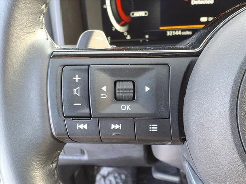 Used 2023 Nissan Rogue Platinum w/ Platinum Premium Package image 25