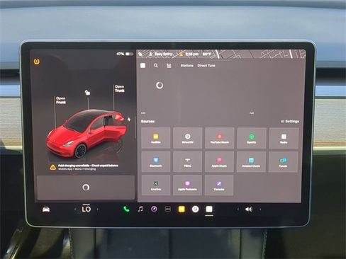 Used 2022 Tesla Model Y Performance image 21