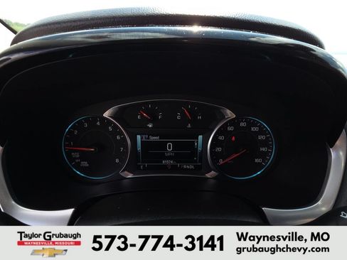Used 2018 Chevrolet Traverse LT FWD image 16