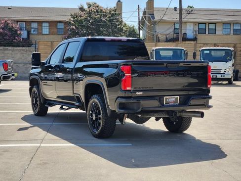 Used 2025 Chevrolet Silverado 2500 LT w/ Trail Boss Package AWD/4WD image 3