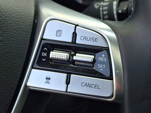 Used 2022 Kia Telluride S AWD/4WD image 24