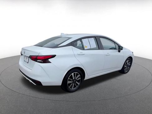 Used 2025 Nissan Versa SV FWD image 13