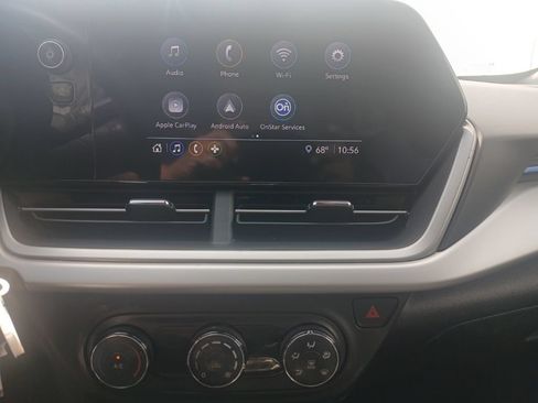 Used 2024 Chevrolet Trax LS FWD image 21