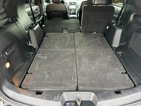 Used 2019 Ford Explorer Sport w/ Equipment Group 401A image 18