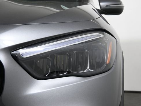 Used 2026 Mercedes-Benz GLA 250 4MATIC image 10