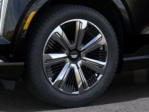 New 2025 Cadillac Escalade IQ Luxury 2 w/ LPO, Etrunk Organizer Package image 9