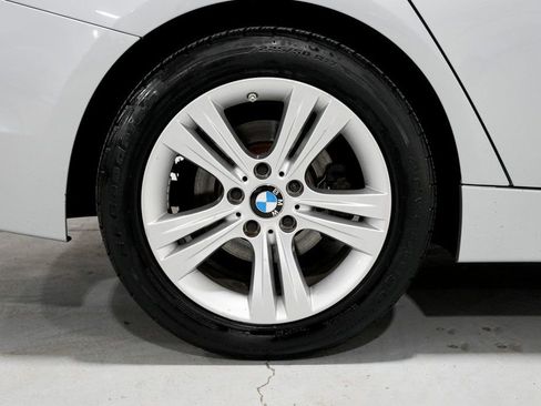 Used 2017 BMW 330i xDrive 330i xDrive image 34