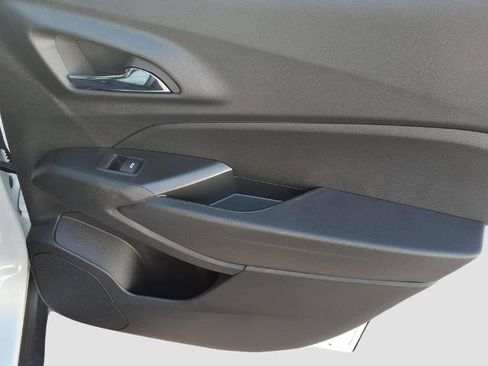 New 2026 Chevrolet Trax LS FWD image 11
