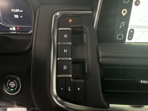 Certified 2023 GMC Yukon AT4 w/ AT4 Premium Plus Package AWD/4WD image 16
