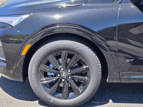 New 2026 Buick Envista Sport Touring w/ Convenience I Package FWD image 23