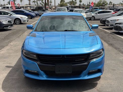 Used 2015 Dodge Charger SXT RWD image 15