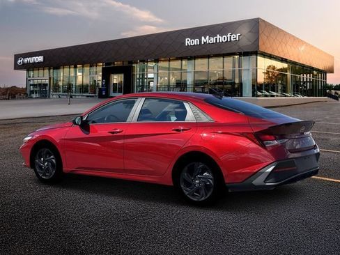 New 2026 Hyundai Elantra Sport FWD image 4