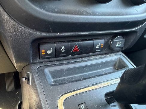 Used 2014 Jeep Patriot Latitude image 10