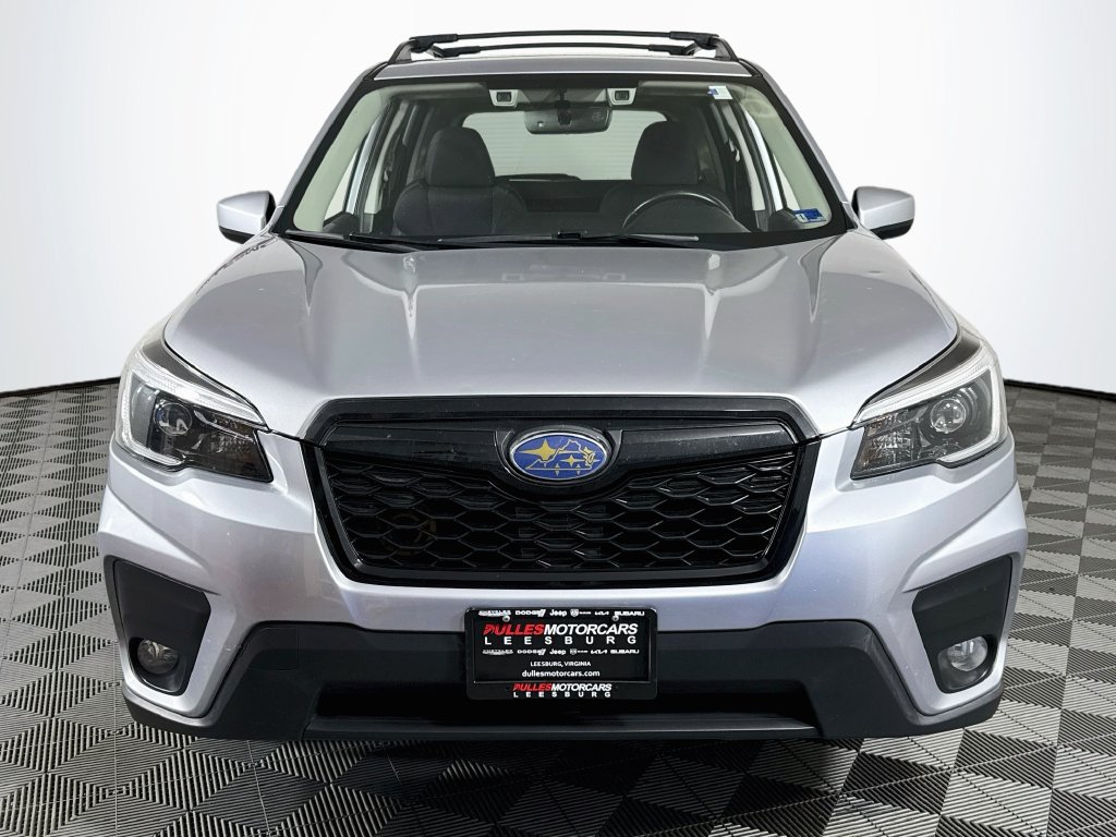 Used 2021 Subaru Forester Premium AWD/4WD image 2