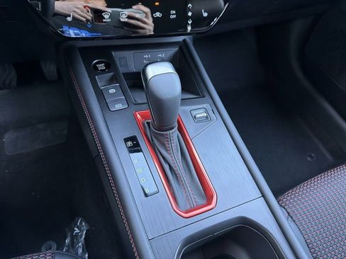 New 2026 Nissan Kicks SR w/ Cold Weather Package image 29