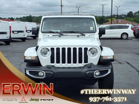 Certified 2023 Jeep Gladiator Sport image 7