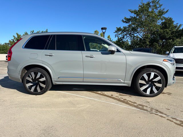 Certified 2024 Volvo XC90 T8 Plus w/ Protection Package Premier AWD/4WD image 10