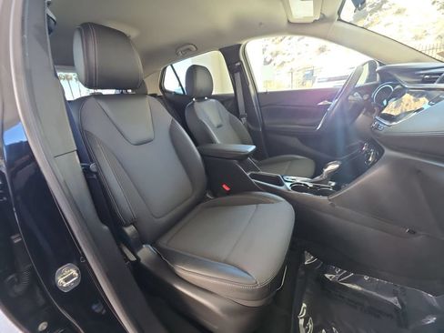 Used 2023 Buick Encore GX Preferred w/ Cold Weather Comfort Package FWD image 29