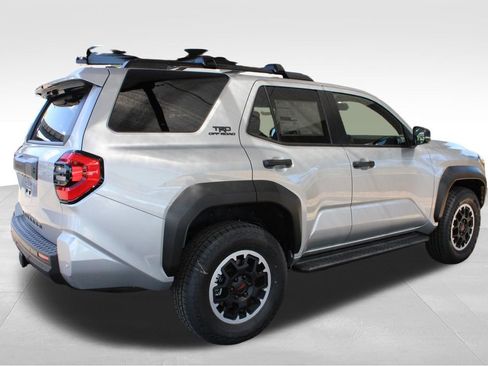 New 2026 Toyota 4Runner 4WD image 15