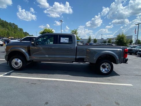 New 2026 Ford F450 Platinum AWD/4WD image 4