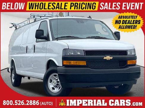 Used 2025 Chevrolet Express 2500 Extended w/ Communications Package RWD image 1