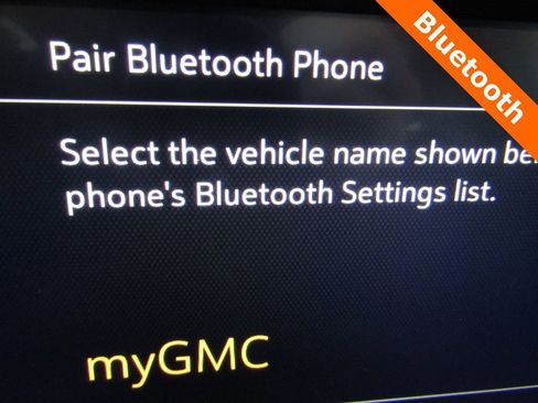 Used 2022 GMC Terrain SLE w/ Driver Convenience Package image 7