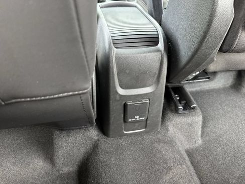 Used 2021 Buick Encore Preferred w/ Safety Package II FWD image 37