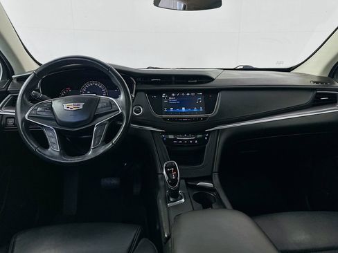 Used 2018 Cadillac XT5 Premium Luxury FWD image 23