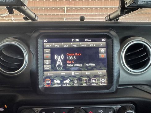 Used 2021 Jeep Wrangler Unlimited Rubicon image 13