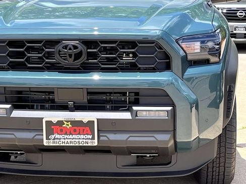 Used 2026 Toyota 4Runner TRD Off-Road Premium AWD/4WD image 14