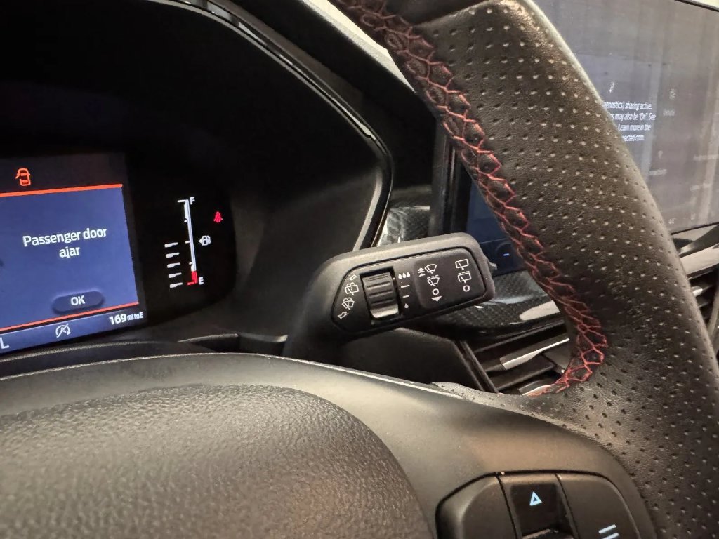 Used 2024 Ford Escape ST-Line w/ Tech Pack #1 AWD/4WD image 24