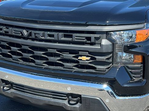Certified 2025 Chevrolet Silverado 1500 W/T w/ WT Safety Package AWD/4WD image 10