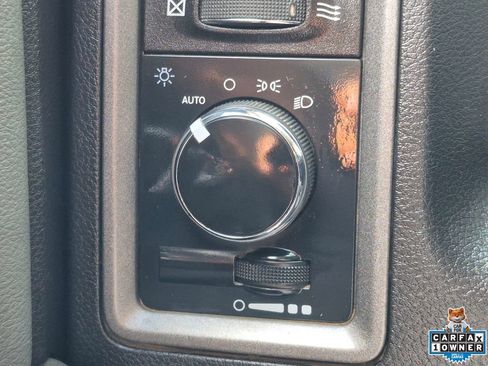 Used 2018 RAM 5500 Tradesman w/ Power & Remote Entry Group RWD image 18