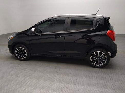 Used 2022 Chevrolet Spark LT w/ Spark Special Edition FWD image 3