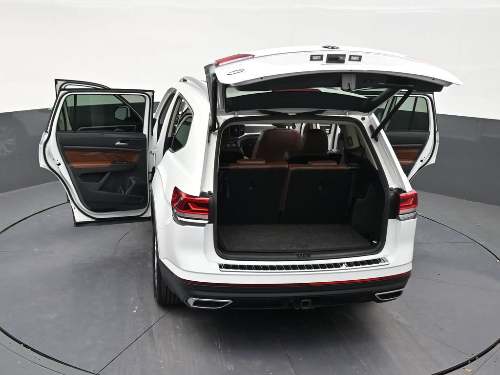 Used 2023 Volkswagen Atlas SE w/ Panoramic Sunroof Package FWD image 32