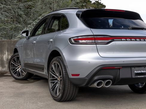 Certified 2026 Porsche Macan AWD/4WD image 20