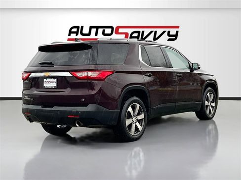 Used 2018 Chevrolet Traverse LT image 7