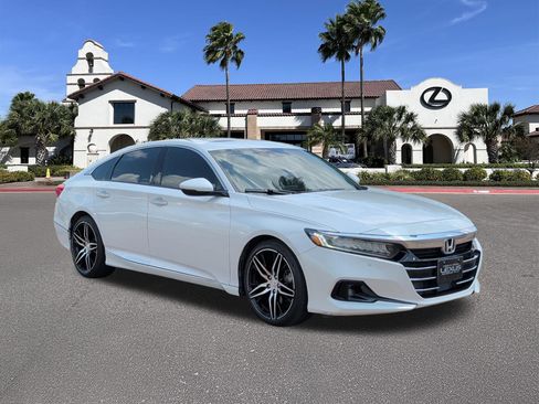 Used 2021 Honda Accord Touring image 1