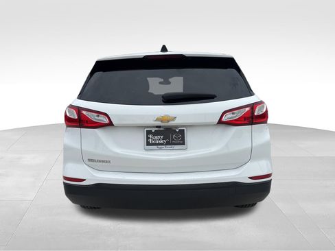 Used 2020 Chevrolet Equinox LS w/ LS Convenience Package FWD image 7