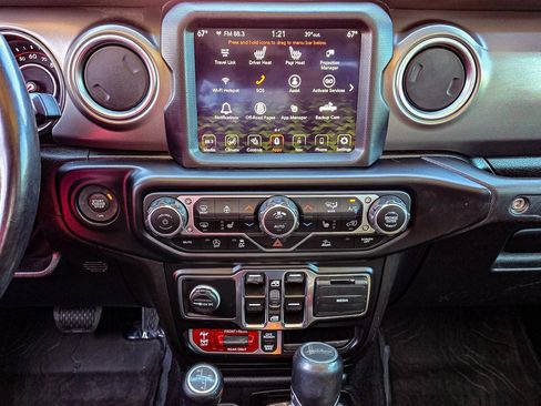 Used 2022 Jeep Gladiator Rubicon w/ LED Lighting Group image 21