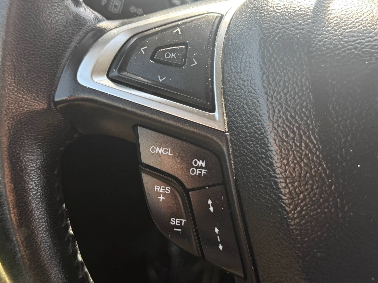 Used 2018 Ford Fusion SE w/ Equipment Group 602A FWD image 33