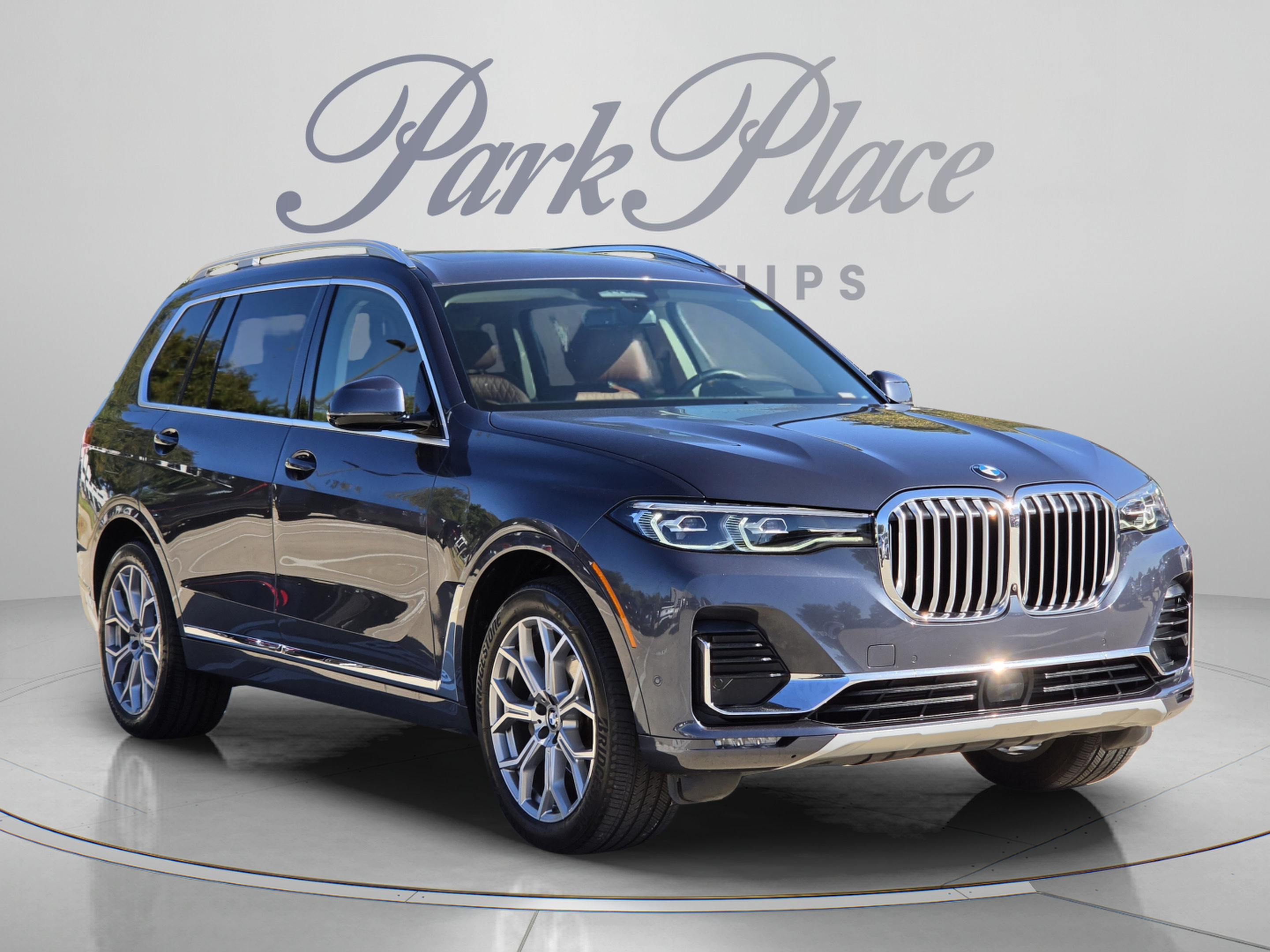 Used 2021 BMW X7 xDrive40i w/ Premium Package AWD/4WD image 4